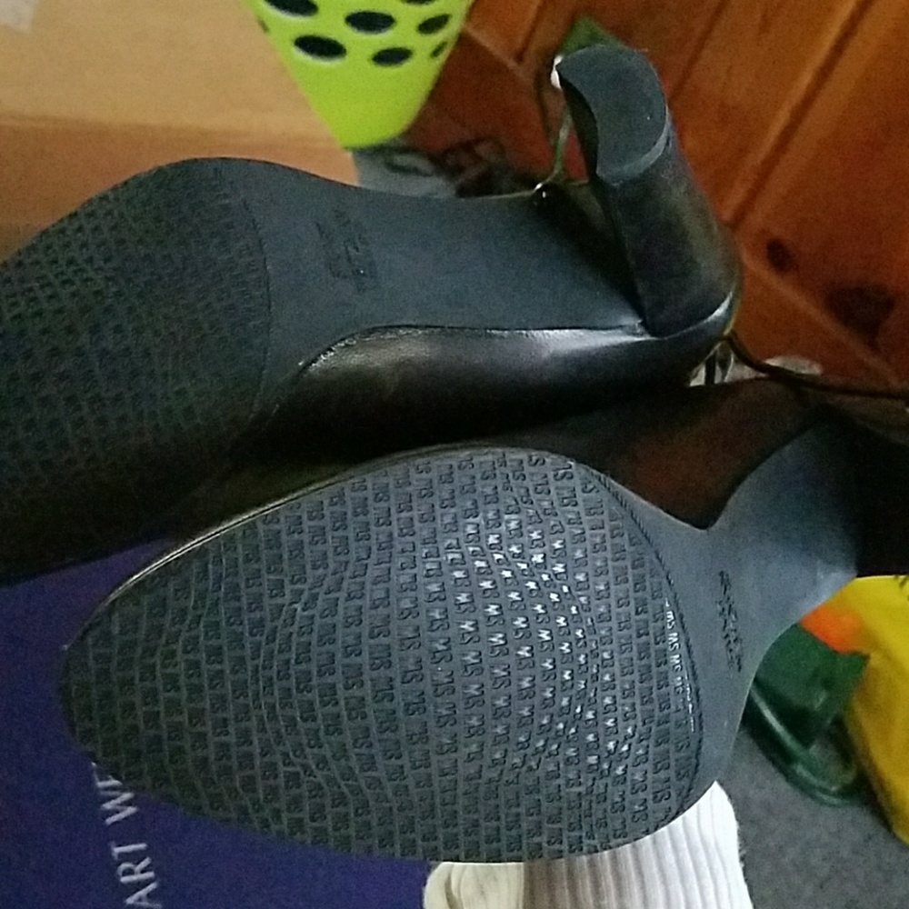 Stuart Weitzman mitten boot - Picture 4 of 5